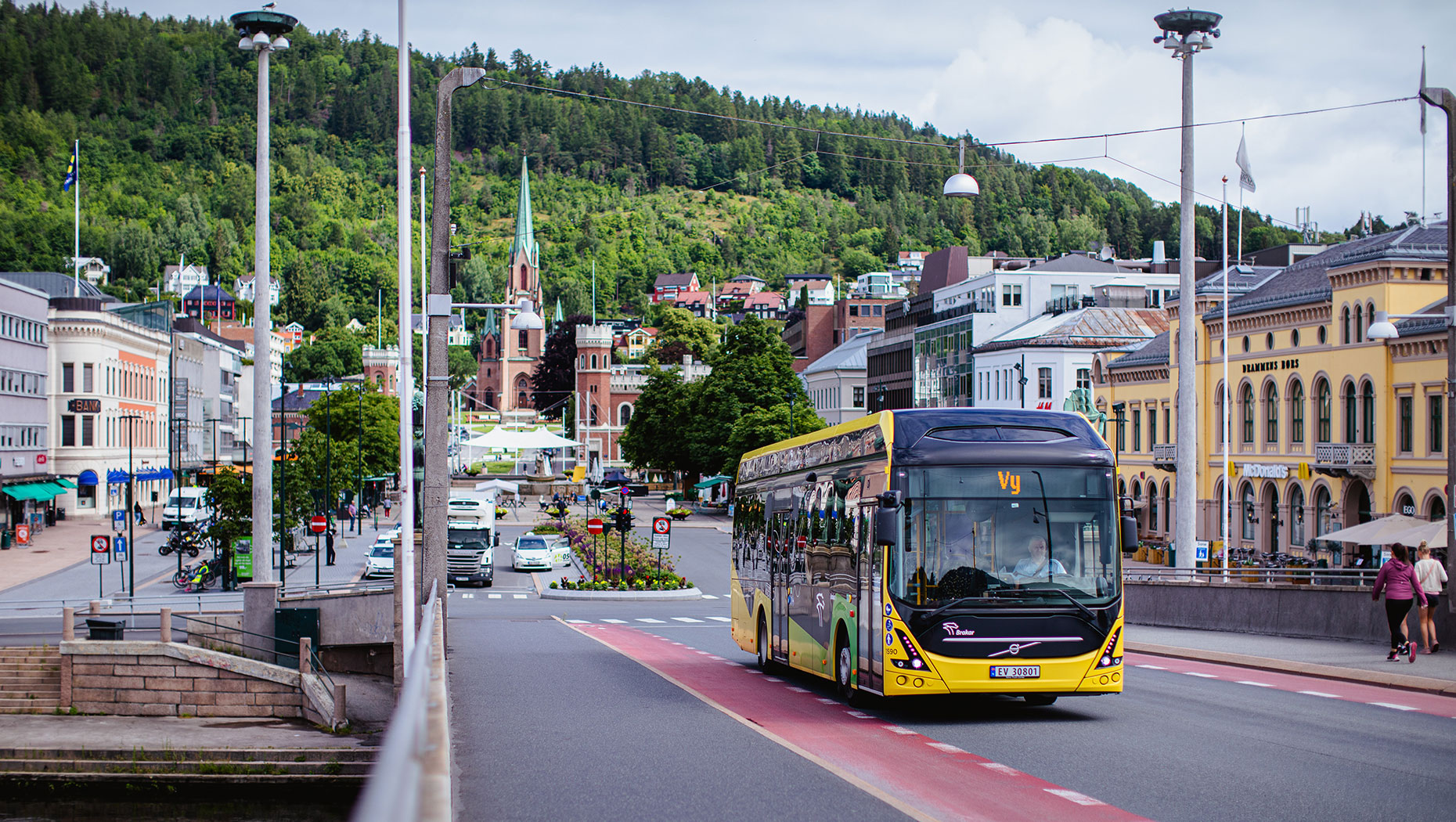 A Volvo 7900 Electric in the streets of Drammen, Norway.