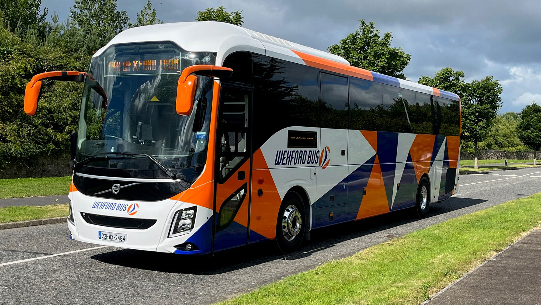 Wexford Bus specifies first new Volvo B11R 9700 for airport run Wexford Bus specifies first new Volvo B11R 9700 for airport run
