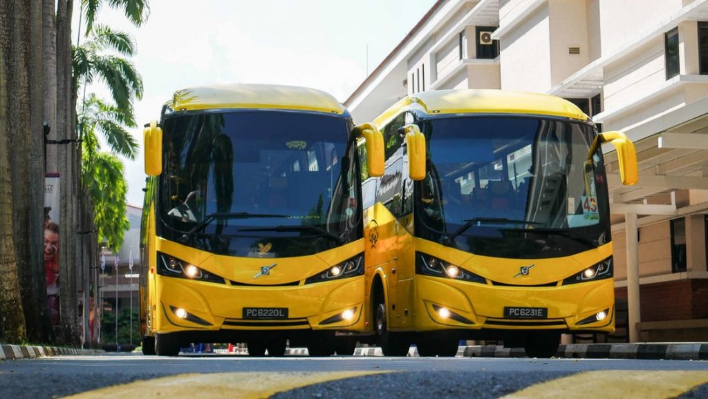 Yeap Transport chooses Volvo buses to transport children to school 